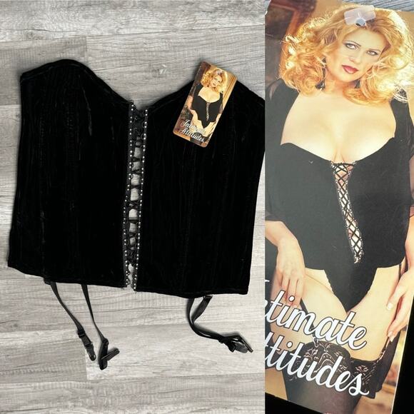 Vintage Intimate Attitudes Black Velvet Corset Top NWT Deadstock Goth Sexy - Picture 1 of 8